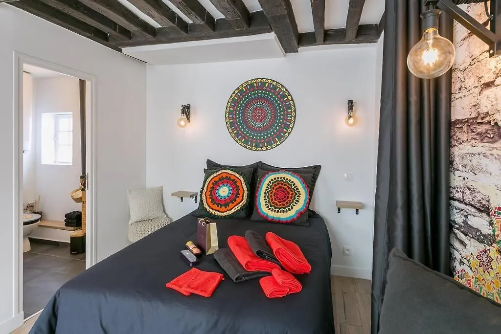 M1 - Magnificent Studio In Le Marais'S Heart Párizs